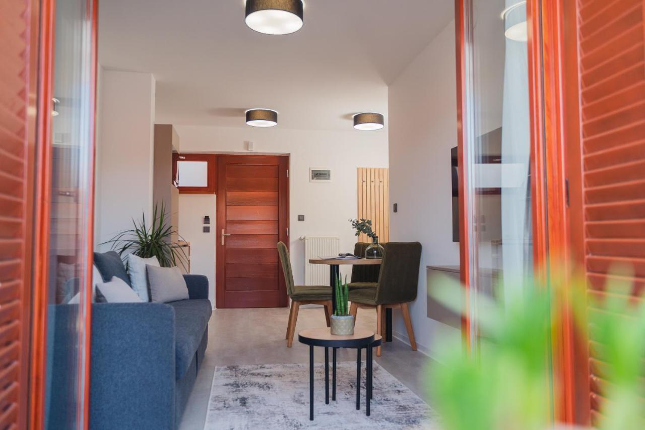St. Martin'S Apartments Grkavescak Extérieur photo